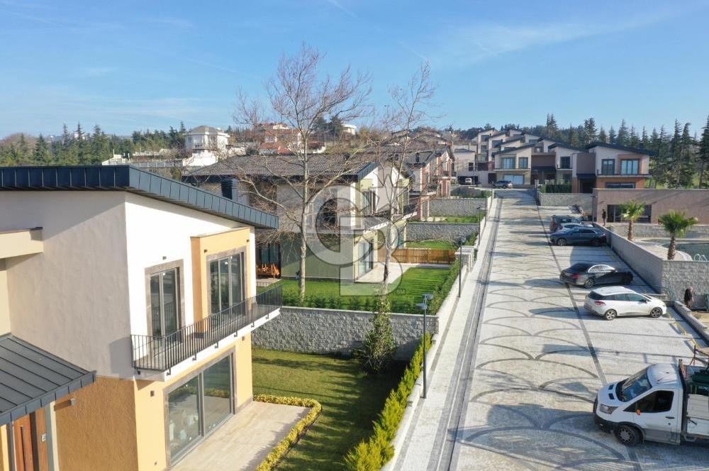 Silivri Oksijen Ortaköy Villaları Satılık Lüks Tripleks 5+2villa