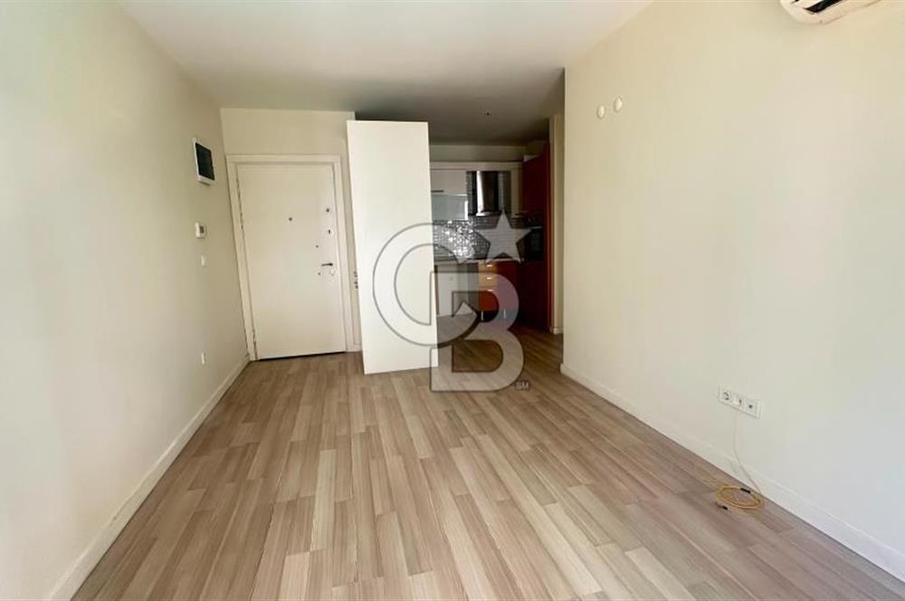 MUSELAND-Bornova Green Sitesi Arakat Havuz Cephe Kiralık Daiire