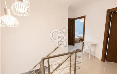 ÇEŞME ALAÇATI GÖBENE'DE SATILIK MÜSTAKİL 3+1 HAVUZLU VİLLA