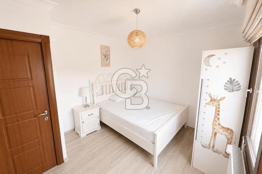 ÇEŞME ALAÇATI GÖBENE'DE SATILIK MÜSTAKİL 3+1 HAVUZLU VİLLA