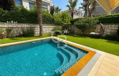 ÇEŞME ALAÇATI GÖBENE'DE SATILIK MÜSTAKİL 3+1 HAVUZLU VİLLA