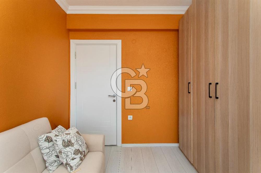 Foça Hacıveli Mah. Satılık 3+1 Bahçeli Geniş Dubleks Villa