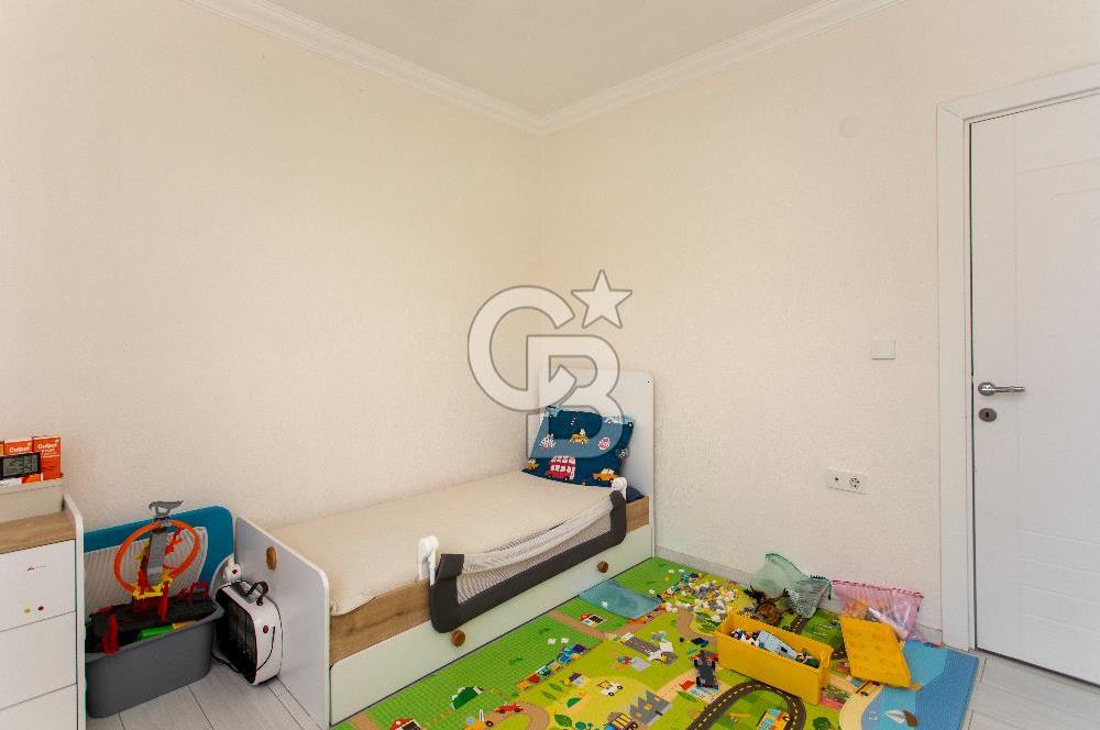 Foça Hacıveli Mah. Satılık 3+1 Bahçeli Geniş Dubleks Villa