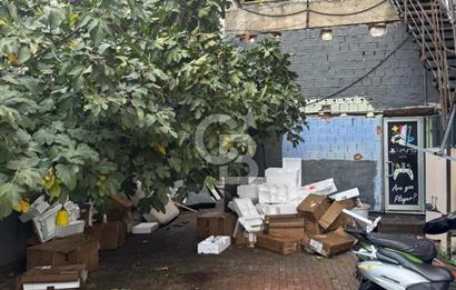 Ümraniye Çarşıda Merkezi konumda satılık arsa