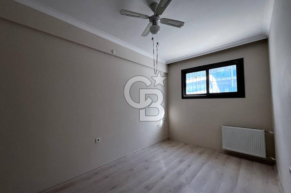 Bayraklı Gümüşpala'da Deniz Manzaralı Kiralık 2+1 Daire