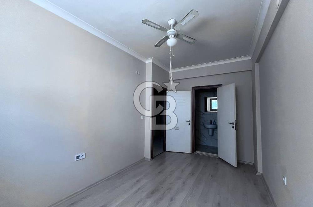 Bayraklı Gümüşpala'da Deniz Manzaralı Kiralık 2+1 Daire