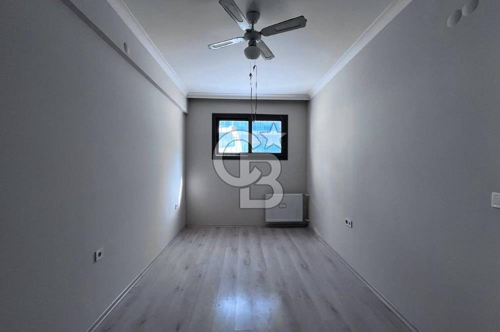 Bayraklı Gümüşpala'da Deniz Manzaralı Kiralık 2+1 Daire