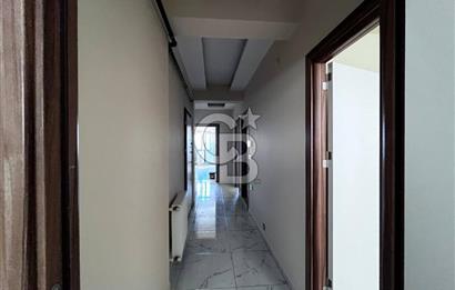 Bayraklı Gümüşpala'da Deniz Manzaralı Kiralık 2+1 Daire