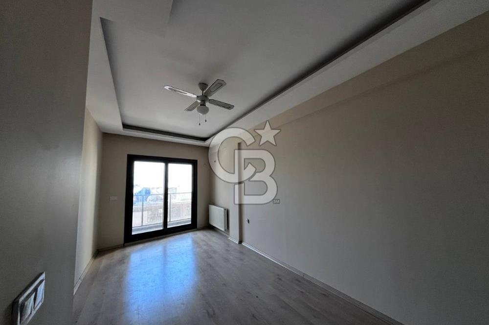 Bayraklı Gümüşpala'da Deniz Manzaralı Kiralık 2+1 Daire