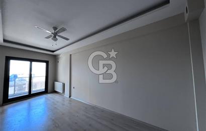 Bayraklı Gümüşpala'da Deniz Manzaralı Kiralık 2+1 Daire
