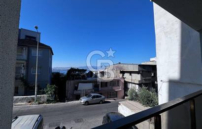 Bayraklı Gümüşpala'da Deniz Manzaralı Kiralık 2+1 Daire