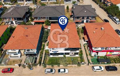 Foça Hacıveli Mah. Satılık 3+1 Bahçeli Geniş Dubleks Villa