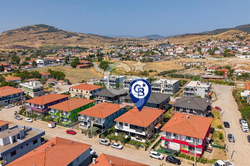 Foça Hacıveli Mah. Satılık 3+1 Bahçeli Geniş Dubleks Villa