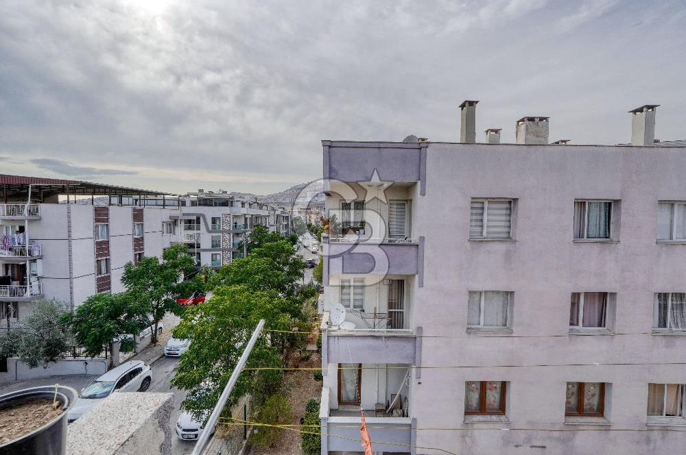 Bornova Atatürk Mahallesi Yavuz Caddesi Yakını 2+1 Satılık Daire