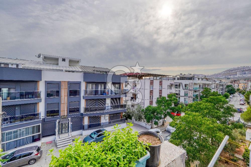 Bornova Atatürk Mahallesi Yavuz Caddesi Yakını 2+1 Satılık Daire