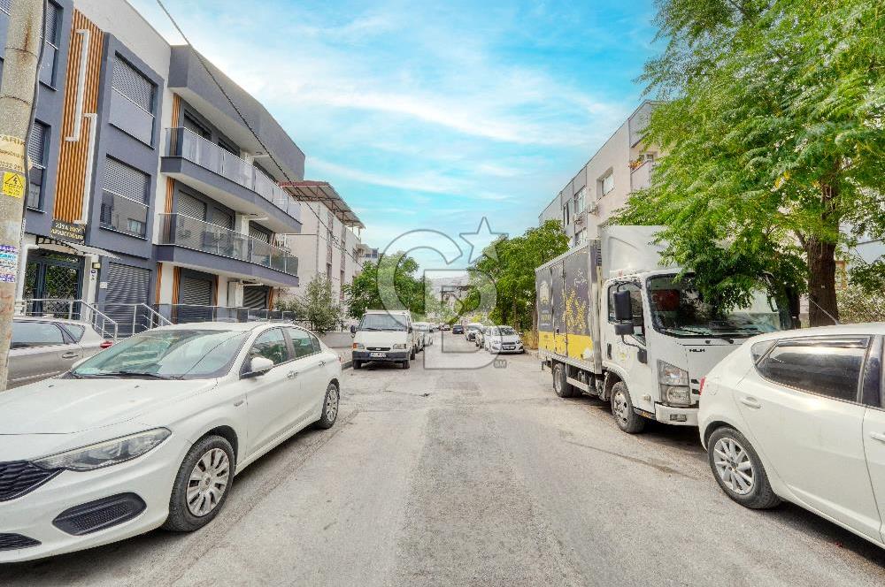 Bornova Atatürk Mahallesi Yavuz Caddesi Yakını 2+1 Satılık Daire