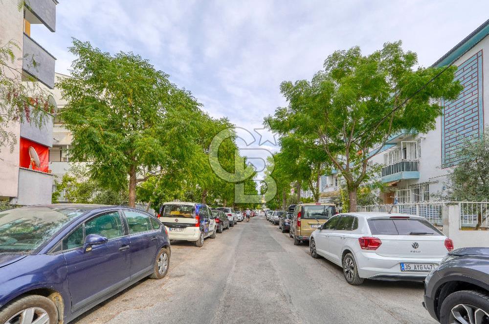 Bornova Atatürk Mahallesi Yavuz Caddesi Yakını 2+1 Satılık Daire