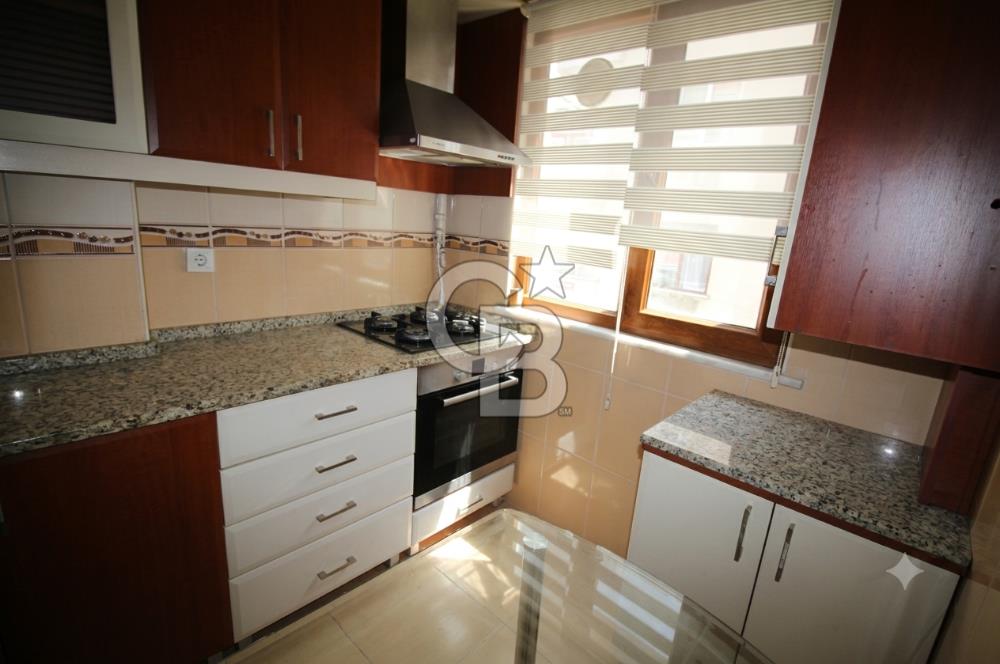 Ümraniye Namık Kemal Mh 3+1 Ara Kat Balkonlu Kiralık Daire