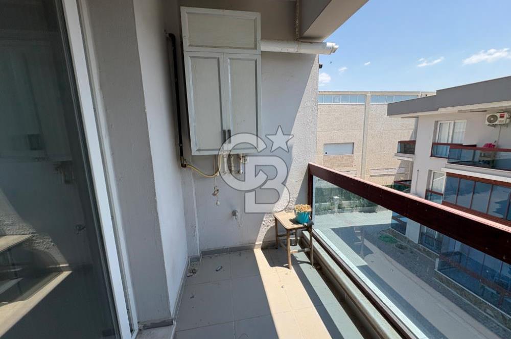Gaziemir Sarnıç Havuzlu Site İçi 3+1 Arakat Kiralık Daire