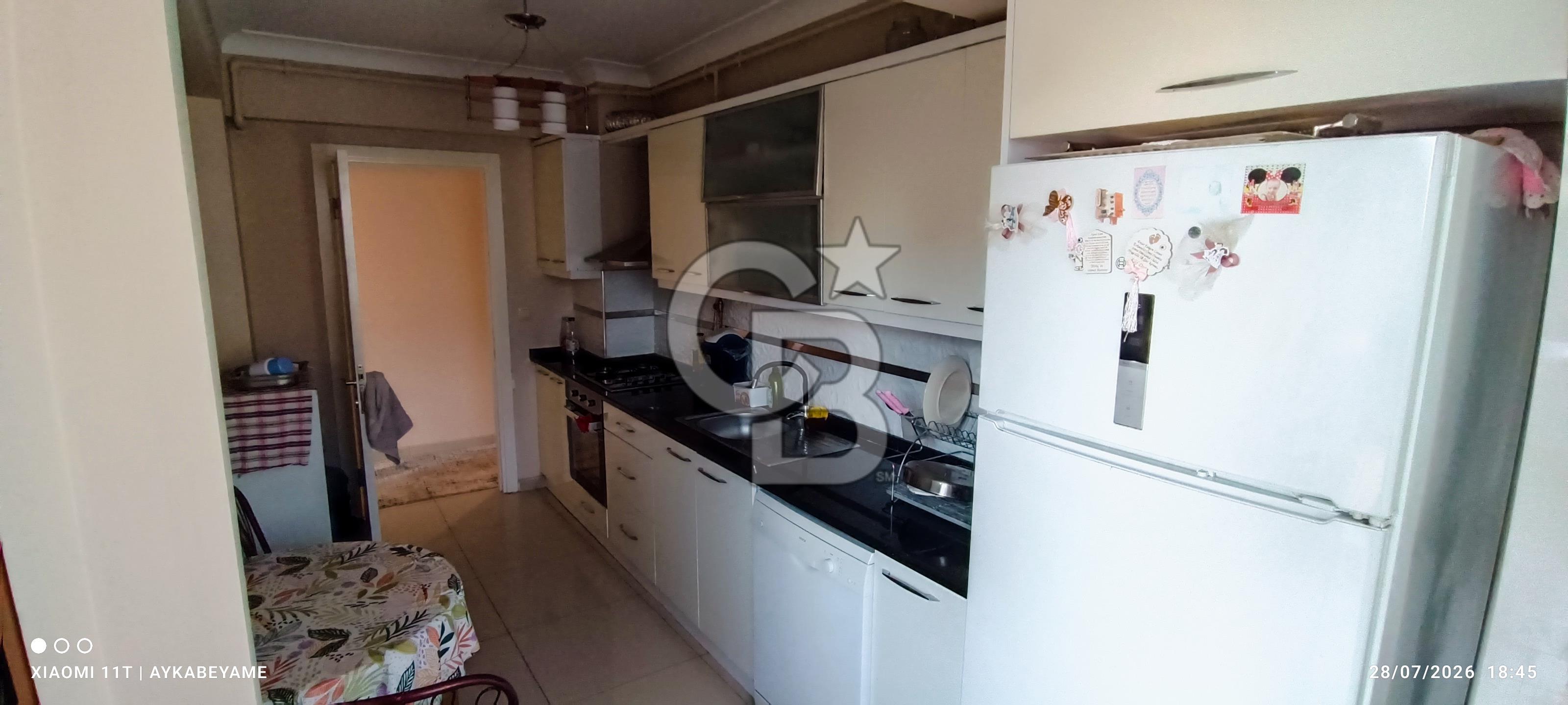Çiğli Balatçıkta Kiralık Eşyalı 3+1 Geniş Daire