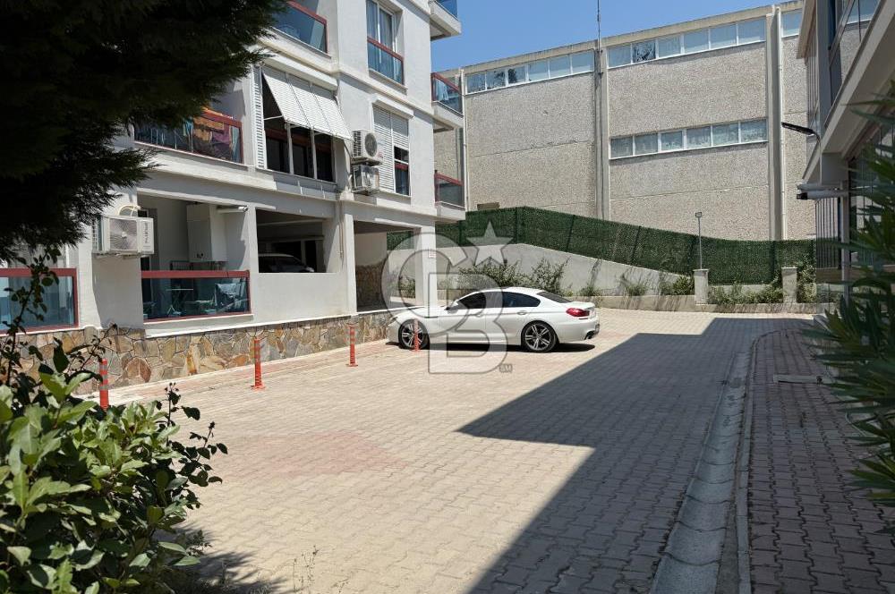 Gaziemir Sarnıç Havuzlu Site İçi 3+1 Arakat Kiralık Daire