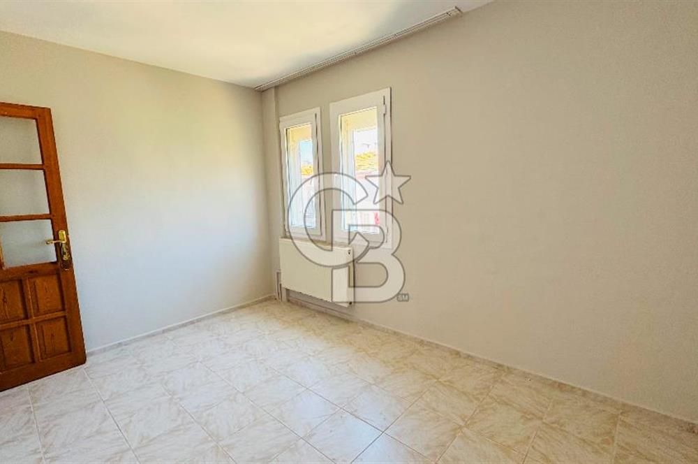 Foça Atatürk Mah. Kiralık 2+1 Daire