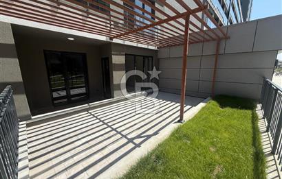 RELAX CADDE'DE GENİŞ BAHÇE KULLANIMLI LÜKS 1+1 KİRALIK DAİRE
