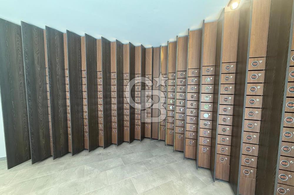 RELAX CADDE'DE GENİŞ BAHÇE KULLANIMLI LÜKS 1+1 KİRALIK DAİRE