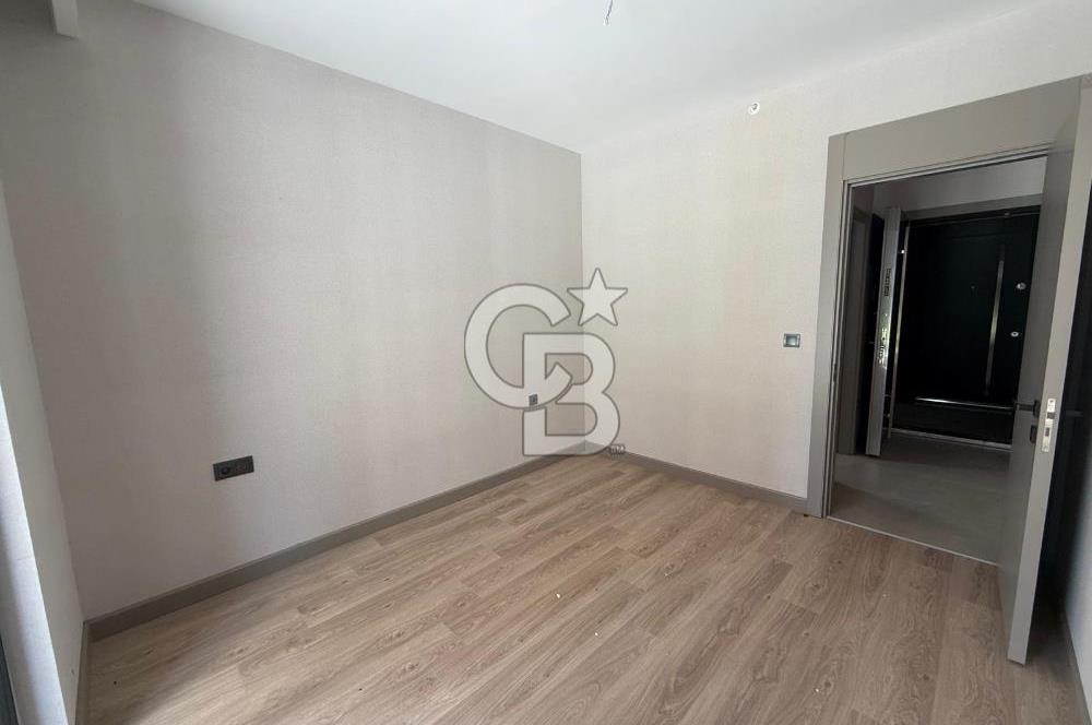 RELAX CADDE'DE GENİŞ BAHÇE KULLANIMLI LÜKS 1+1 KİRALIK DAİRE