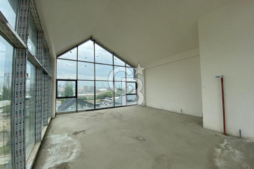 BAĞDAT ÖNİZ'DE YÜKSEK DEĞERLİ 60 M² KİRALIK DÜKKAN
