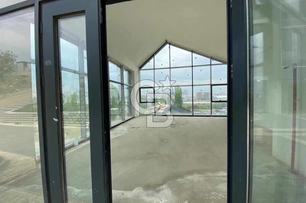BAĞDAT ÖNİZ'DE YÜKSEK DEĞERLİ 60 M² KİRALIK DÜKKAN