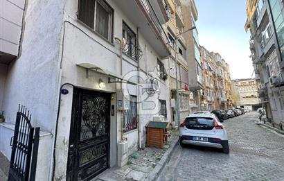 Karşıkaya İskele ve Çarşıya 300 M, 3+1 Satılık Geniş-Ferah Daire