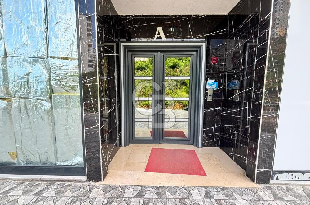 KAŞÜSTÜ MERKEZDE DOĞA MANZARALI KİRALIK DAİRE