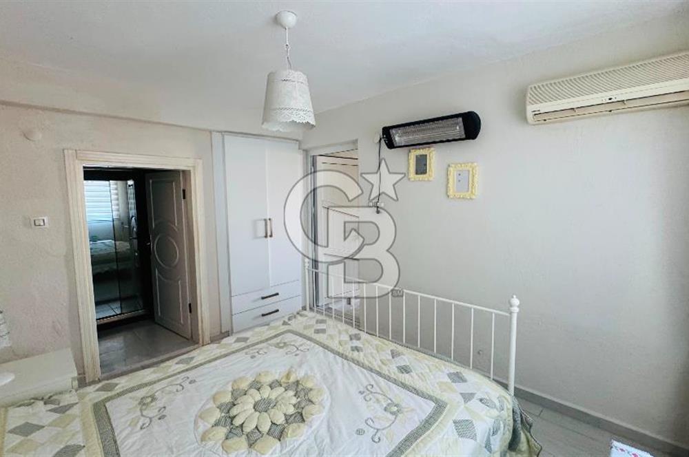 Foça Denizkentte Eşyalı Kiralık Deniz Manzaralı 4+1 Villa