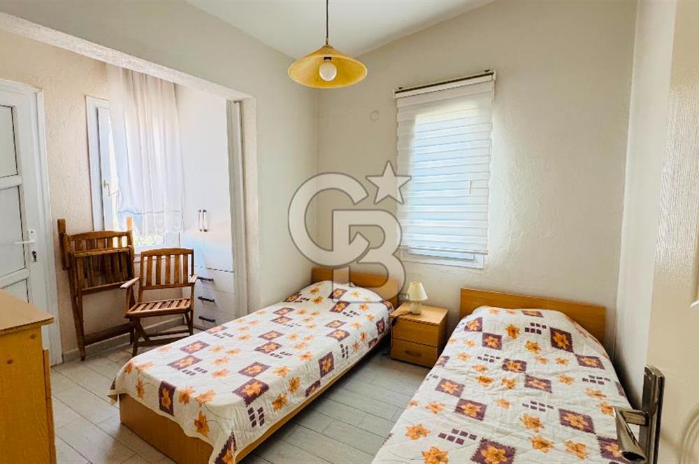Foça Denizkentte Eşyalı Kiralık Deniz Manzaralı 4+1 Villa