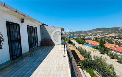 Foça Denizkentte Eşyalı Kiralık Deniz Manzaralı 4+1 Villa
