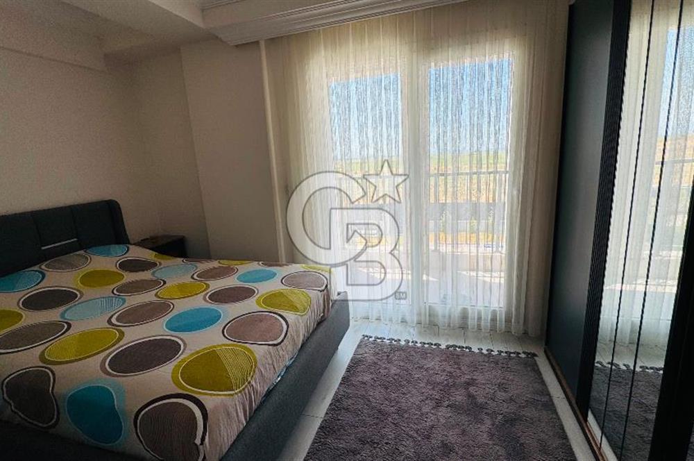 Foça Bağarası Kazım Dirik Mah. Eşyalı Kiralık 3+1 Havuzlu Villa