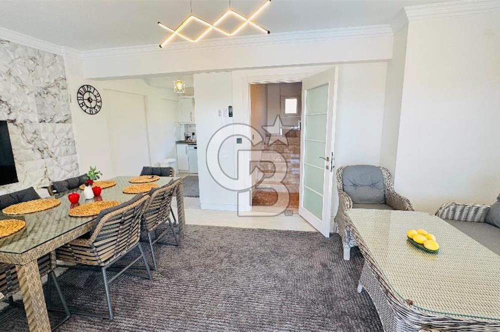 Foça Bağarası Kazım Dirik Mah. Eşyalı Kiralık 3+1 Havuzlu Villa