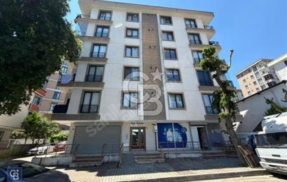 ÇEKMEKÖY TAŞDELEN CADDE ÜZERİ SATILIK ARA KAT 2+1 DAİRE 90 M2