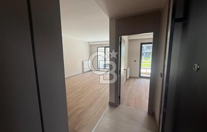 RELAX CADDE'DE GENİŞ BAHÇE KULLANIMLI LÜKS 1+1 KİRALIK DAİRE