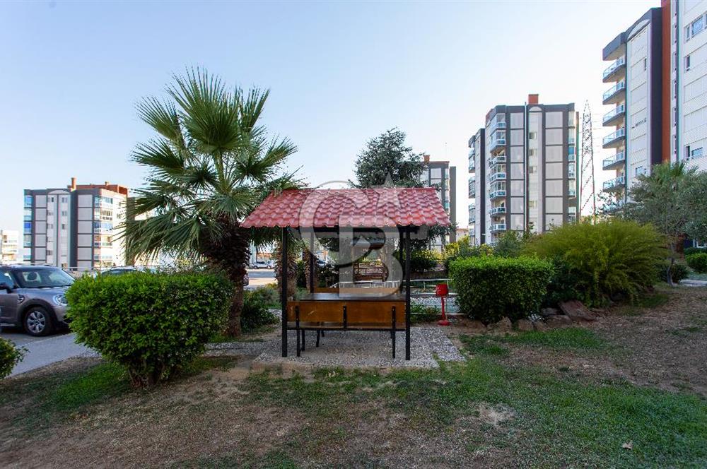 Karşıyaka Yüksek Vadi Evlerinde Satılık 2+1 Daire