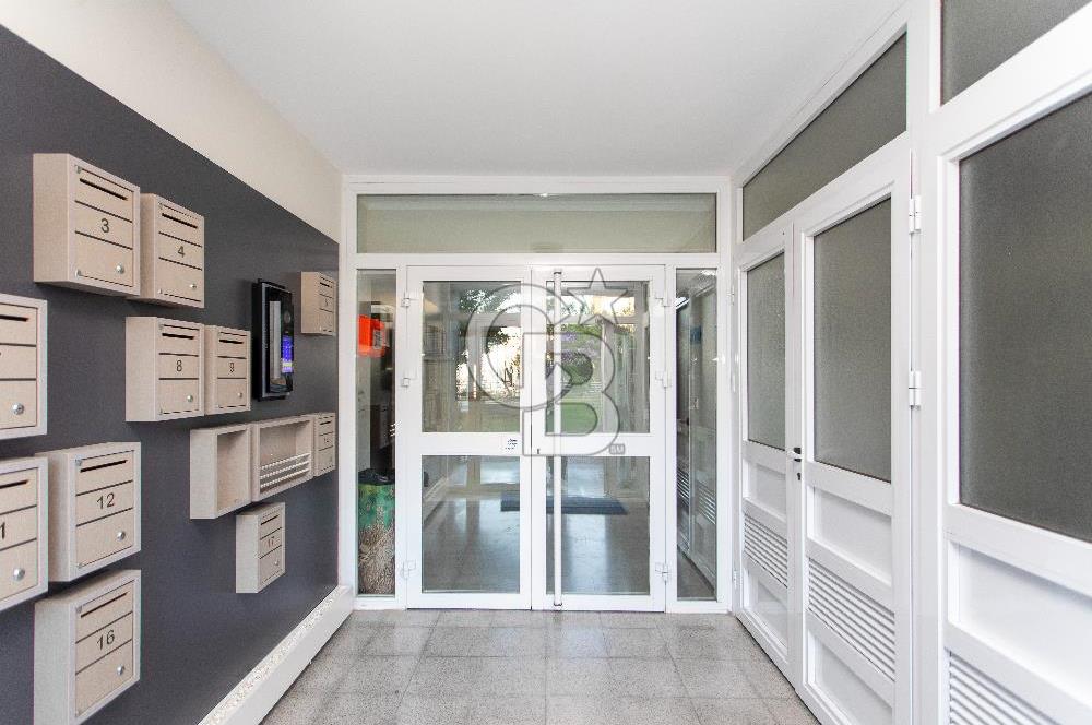 Karşıyaka Yüksek Vadi Evlerinde Satılık 2+1 Daire