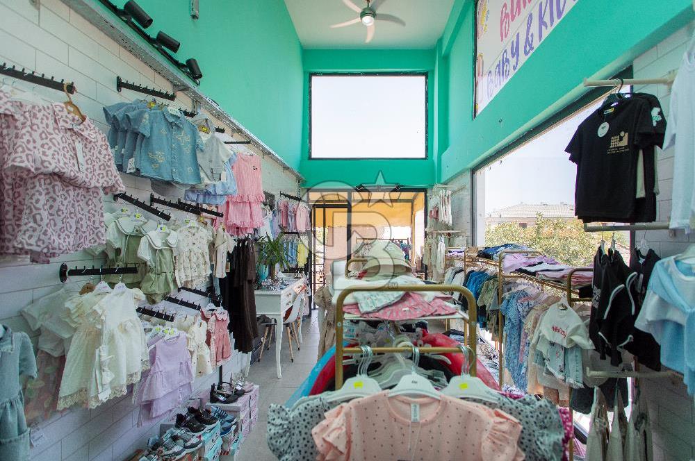 Foça Bağarası Ana Cadde Üzerinde Devren Kiralık Dükkan Mağaza