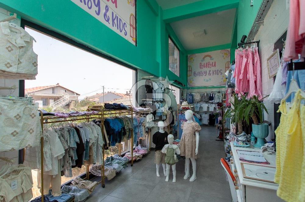 Foça Bağarası Ana Cadde Üzerinde Devren Kiralık Dükkan Mağaza