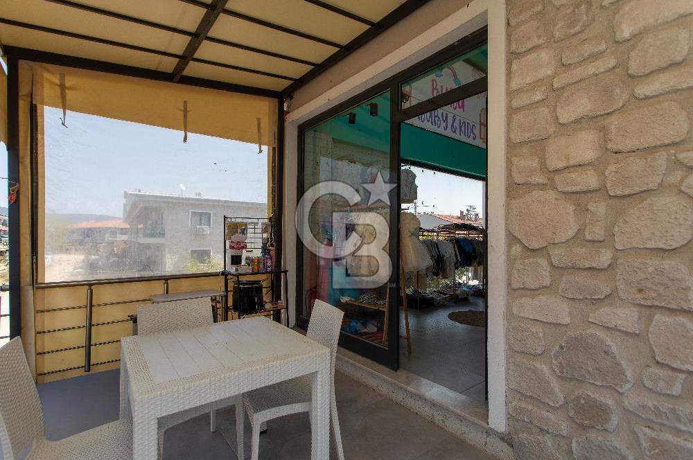 Foça Bağarası Ana Cadde Üzerinde Devren Kiralık Dükkan Mağaza