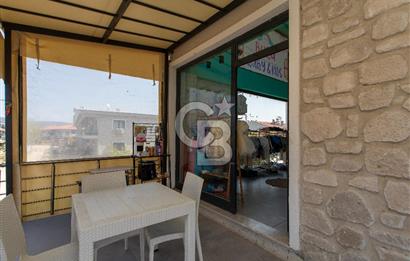 Foça Bağarası Ana Cadde Üzerinde Devren Kiralık Dükkan Mağaza