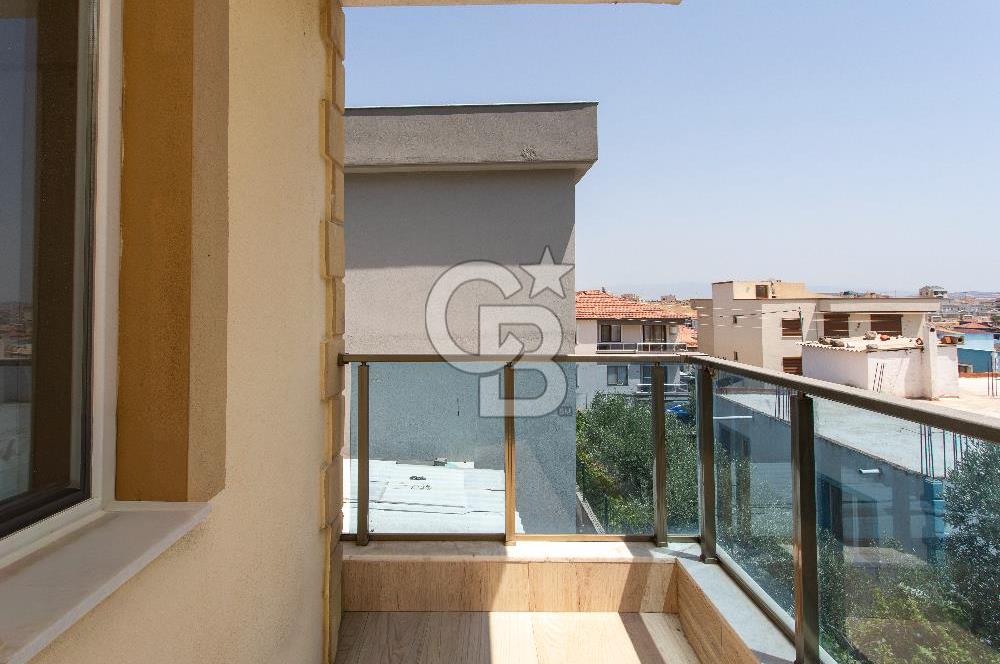 Foça Bağarası Kazım Dirik Mah. 2+1 Kapalı Mutfak Satılık Daire