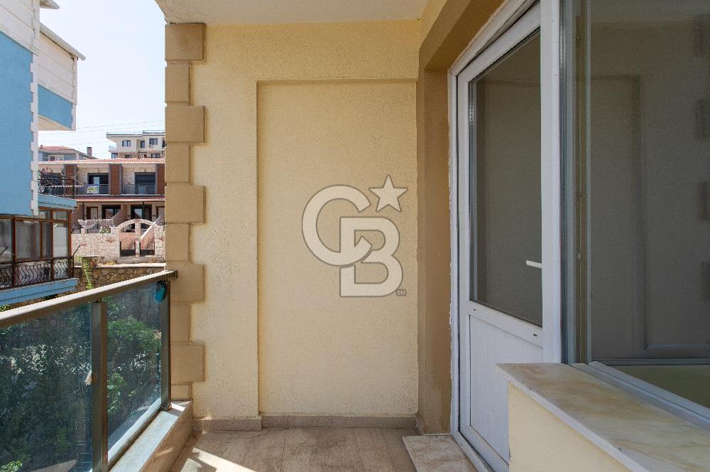 Foça Bağarası Kazım Dirik Mah. 2+1 Kapalı Mutfak Satılık Daire