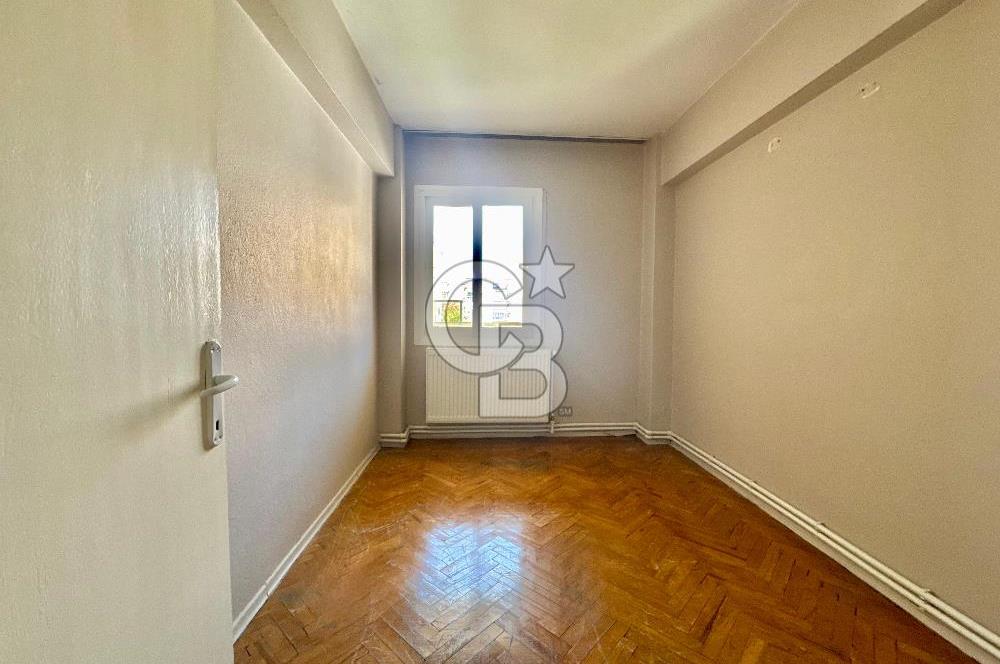 Karşıyaka Bahriye Üçok Bulv. Yakını D.Gazlı Kiralık 3+1 Daire