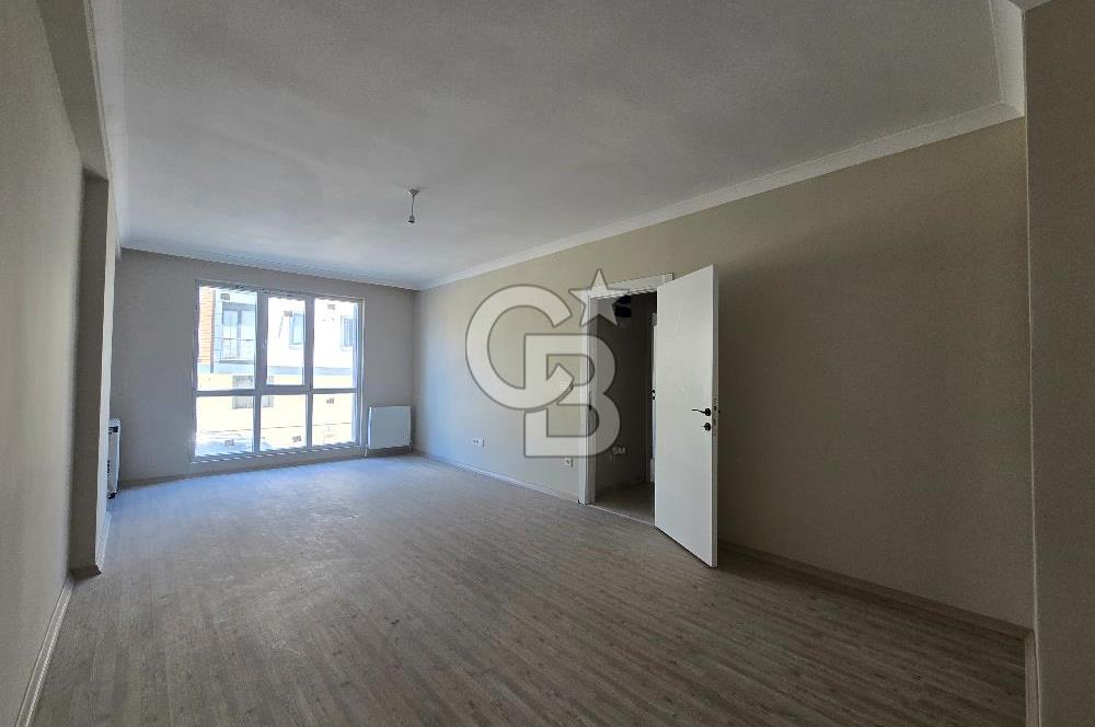 Sancak Yaşam'da 2 Adet 2+1 Daire, Tek Tapu, 212m², Kap.Otoparklı